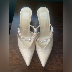 Dolce Vita Kanika Pearl Mid Heels